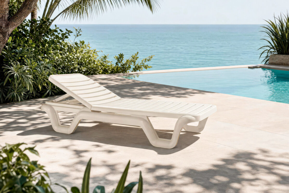 Lola T sun lounger