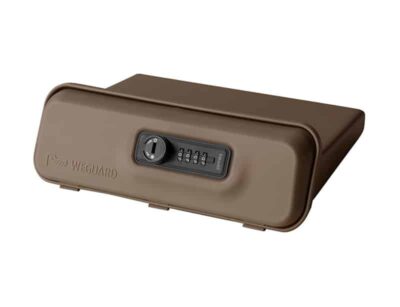 Caixa de seguretat en color bronze per a gandula, amb forrellat i sistema de contrasenya, el complement perfecte per protegir les teves pertinences a l'aire lliure.
